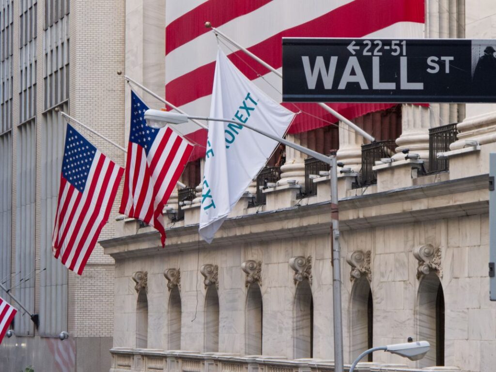 stockwatch:-wall-street’s-leaders-and-laggards-of-2024