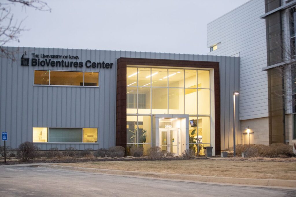 university-of-iowa’s-center-for-biocatalysis-and-bioprocessing-receives-$1-million-grant