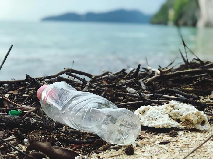 breathing-new-life-into-plastic-recycling:-a-fresh-perspective