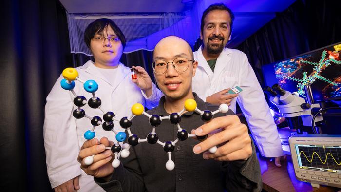 innovative-molecule-paves-the-way-for-smaller,-more-efficient-computers