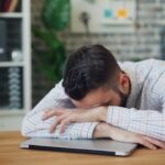 working-long-hours-may-alter-brain-structure,-study-in-healthcare-workers-finds