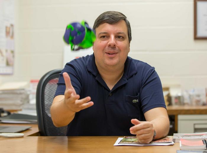 uc-explores-the-future-frontiers-of-high-energy-physics