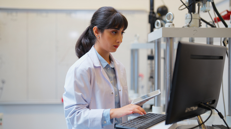 accessing-real-world,-longitudinal-clinicogenomic-data-at-scale