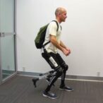 powered-knee-exoskeleton-boosts-stroke-patients’-mobility