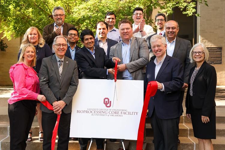 university-of-oklahoma-celebrates-grand-opening-of-its-4,000-sq-ft-bioprocessing-core-facility