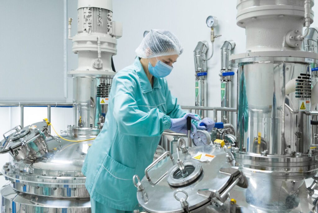 continuous-manufacturing-helps-mab-firms-innovate-and-cut-costs