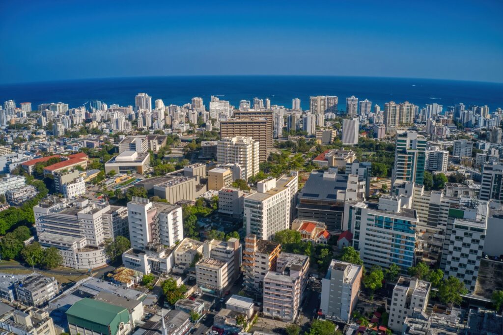 headlands-research-expands-to-puerto-rico-with-cmrcenter-acquisition