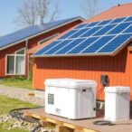 solar-and-battery-cut-energy-costs,-boost-backup