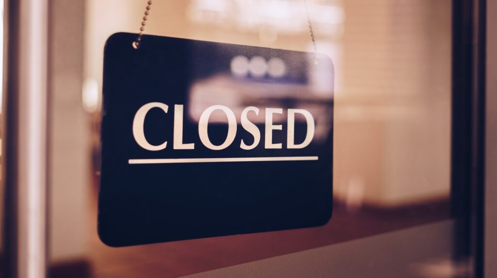 skin-focused-sirona-closes-r&d-labs-as-allergan-deal,-financing-plans-collapse