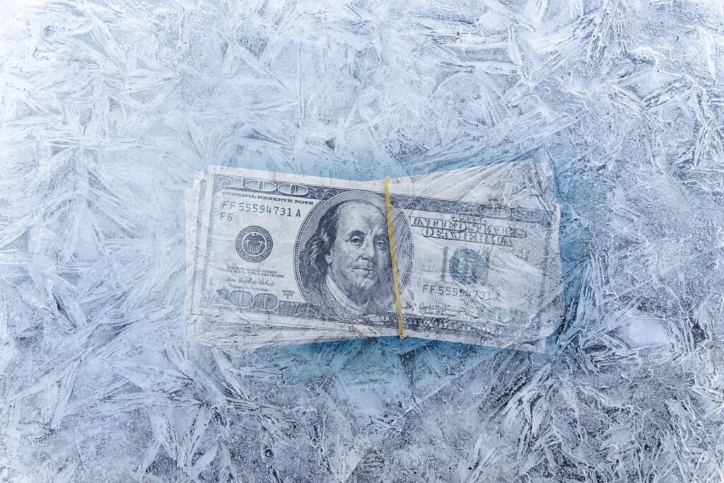 after-layoffs,-a-cns-biotech-attempts-to-break-ipo-ice-for-phase-3-funding