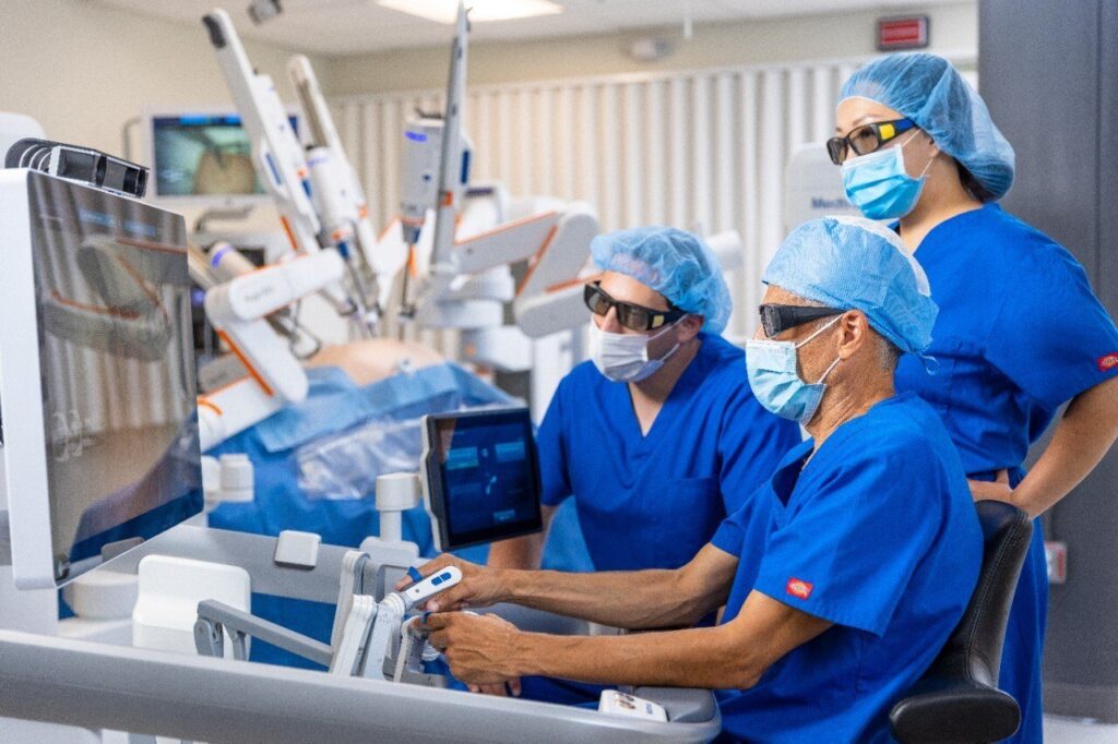 medtronic’s-hugo-surgical-robot-secures-us-clearance