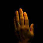 finger-ring-test-linked-to-quality-of-life-in-seniors