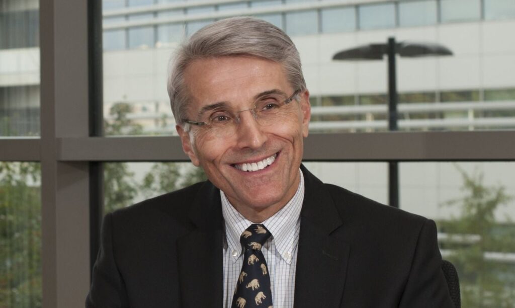 aacr:-fda-vet-pazdur-bemoans-state-of-agency,-warns-of-political-influence-and-‘sense-of-anxiety’