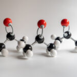 cocograph-ai-model-generates-molecules-that-comply-with-rules-of-chemistry