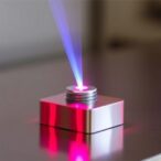 rice-scientists-find-new-method-to-control-electron-flow-in-altermagnet