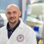 virologist-awarded-$2-million-nih-grant-to-investigate-how-virus-infected-cells-live-and-die
