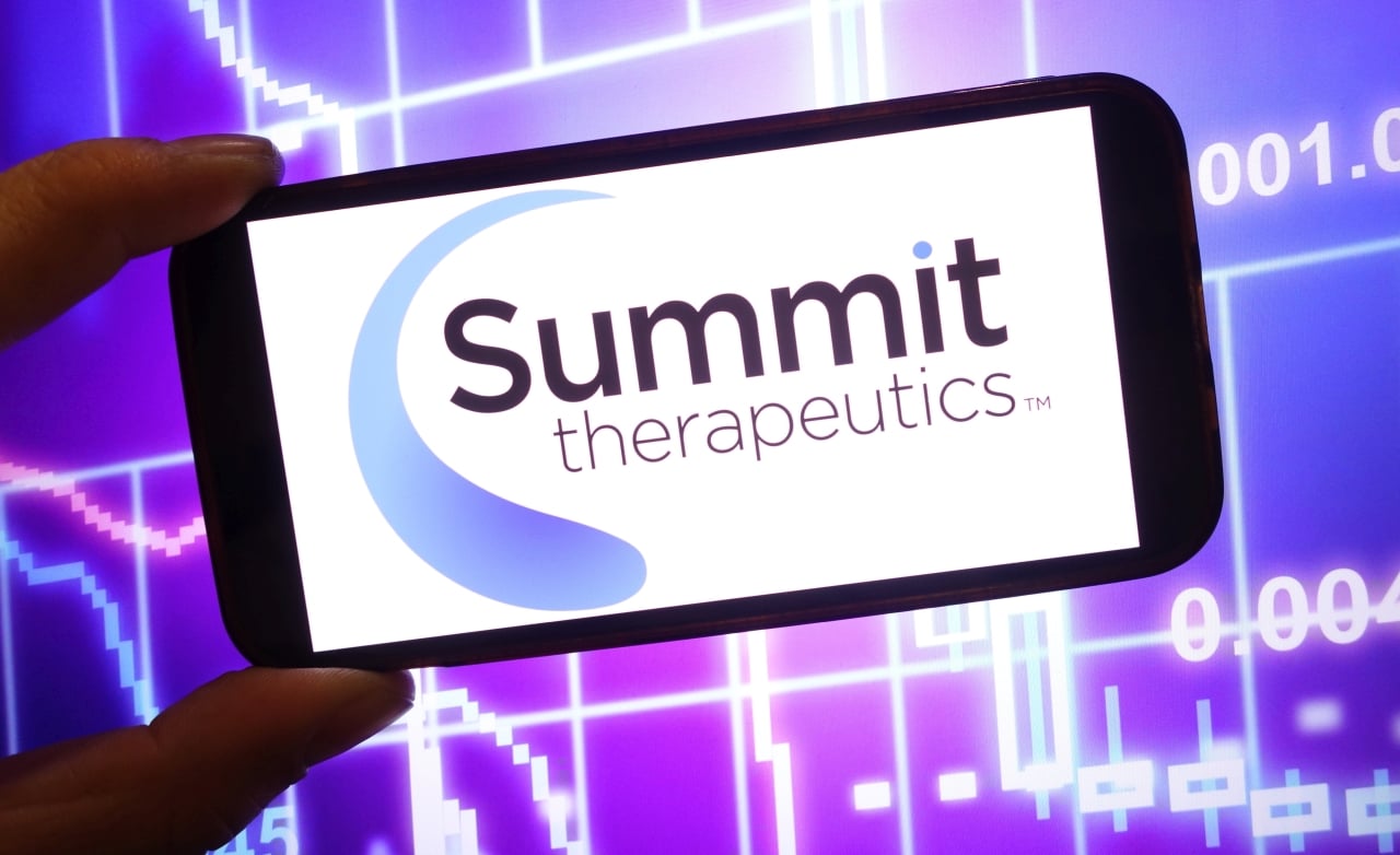 astrazeneca-scales-summit’s-pd-1xvegf-strategy-with-$2b-investment-to-fuel-adc-combos